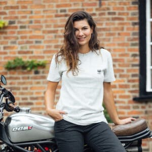 Walton Tee Grey Lifestyle 2