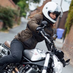 Shenstone Ladies Jacket Olive Lifestyle 2
