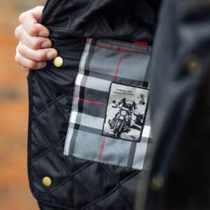 Perton II Black Marton Mills Lifestyle2 Perton II Black Marton Mills Lifestyle2