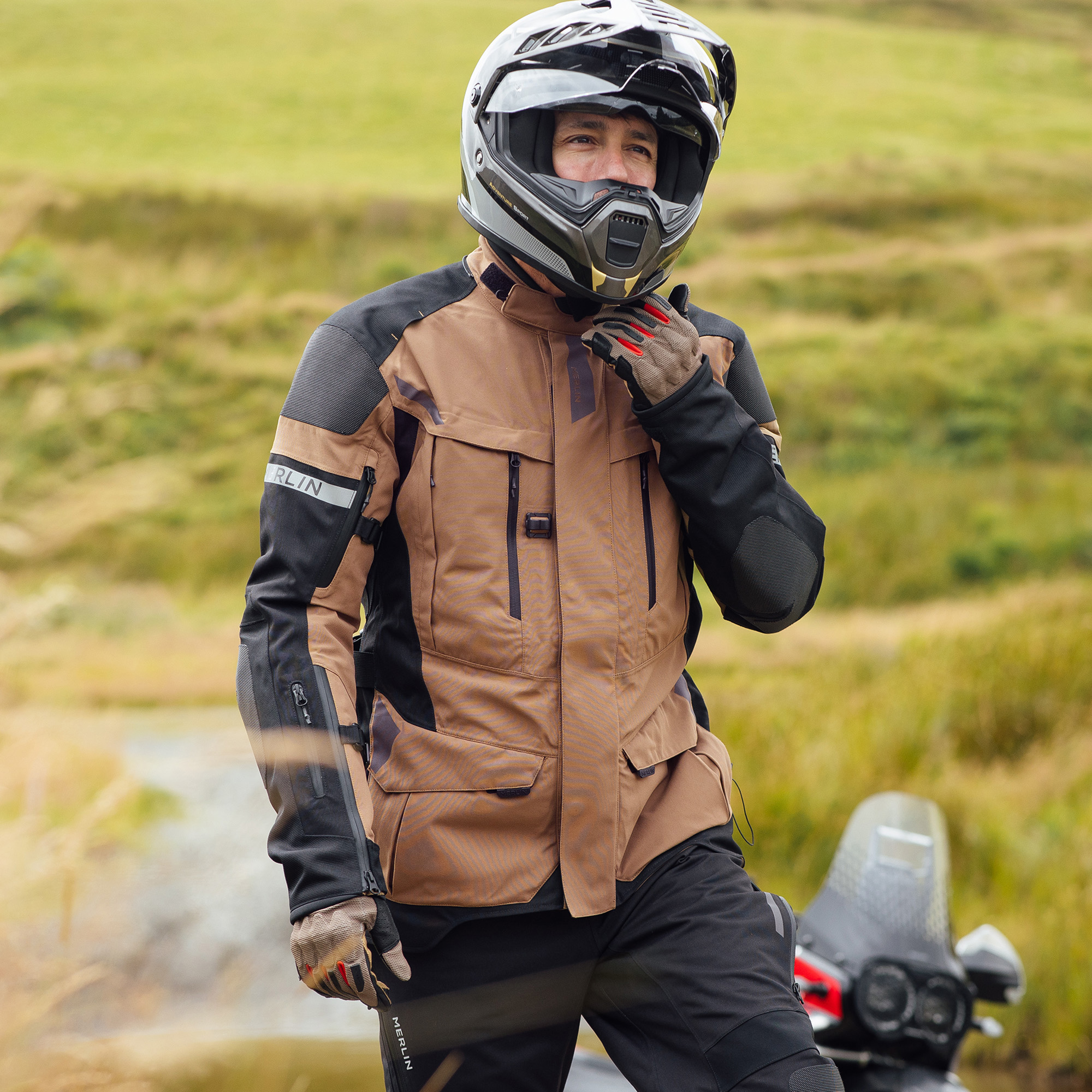 Akashi Enduro Jacket Lifestyle Camel3 SQ Akashi Enduro Jacket Lifestyle Camel3 SQ
