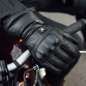 Bednall CE2 Heated Leather Glove Black Lifestlye Bednall CE2 Heated Leather Glove Black Lifestlye