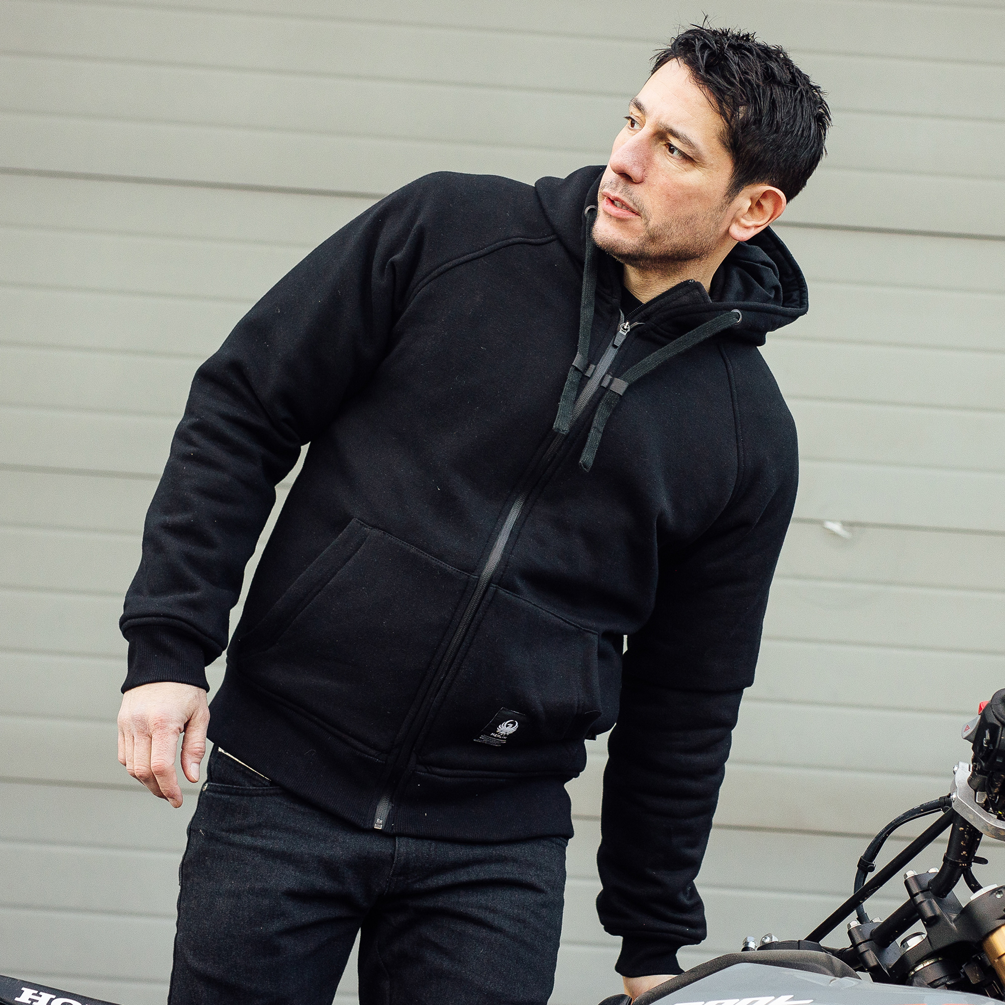 Merlin Hamlin Hydro Hoody Black Lifestyle3 Merlin Hamlin Hydro Hoody Black Lifestyle3
