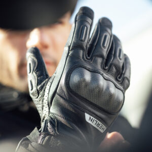 Overland Air D3O Glove Merlin Black Lifestyle 1 Overland Air D3O Glove Merlin Black Lifestyle 1