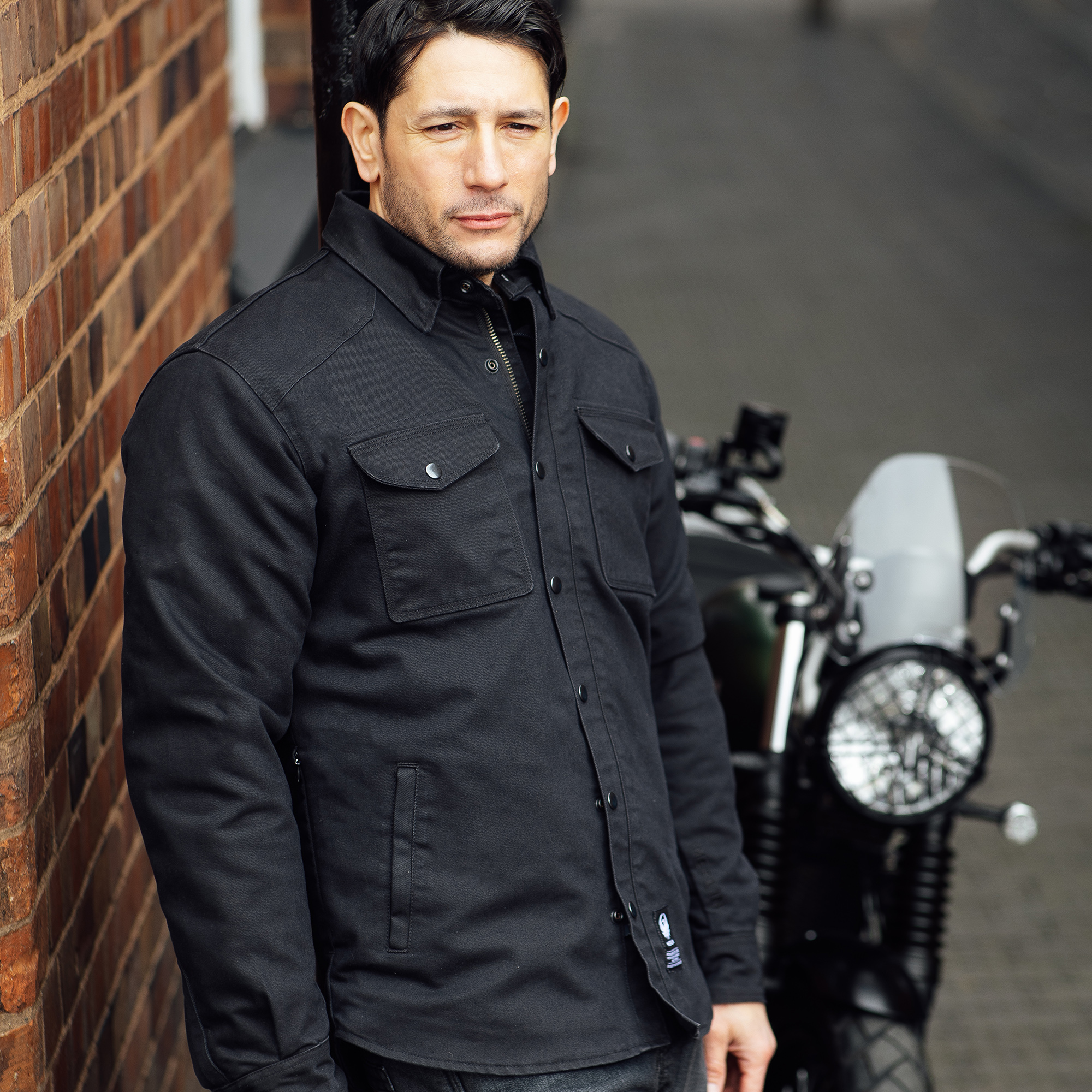 Renegade AAA Riding Shirt Black Lifestyle3 Renegade AAA Riding Shirt Black Lifestyle3